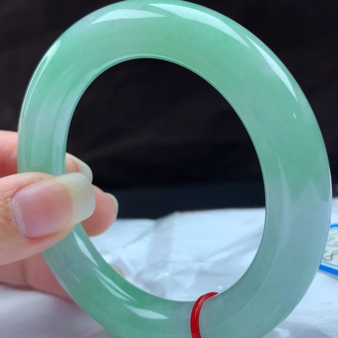 翡翠手镯未镶嵌96615，