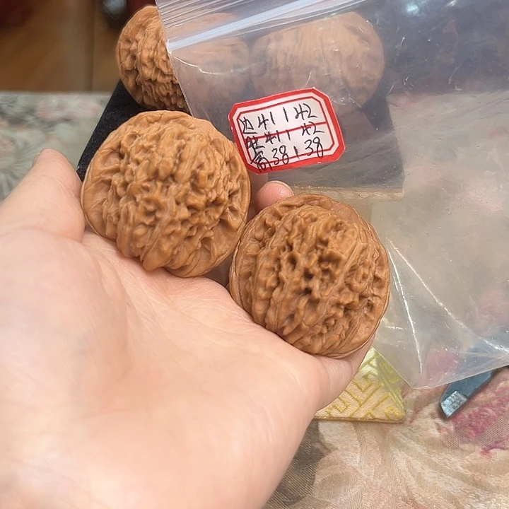 把件文玩核桃一代楼