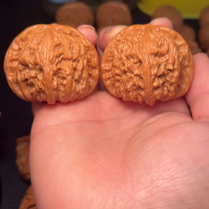 把件文玩核桃白狮子46