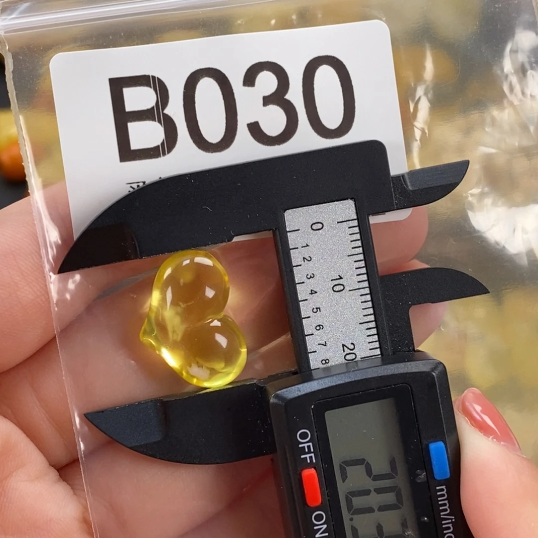 琥珀未镶嵌珠宝奇石