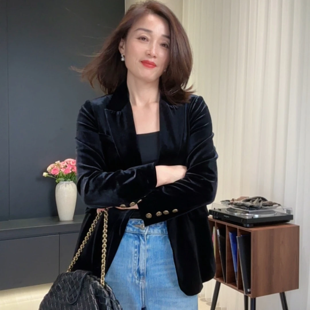 余姐修身显瘦丝绒西装