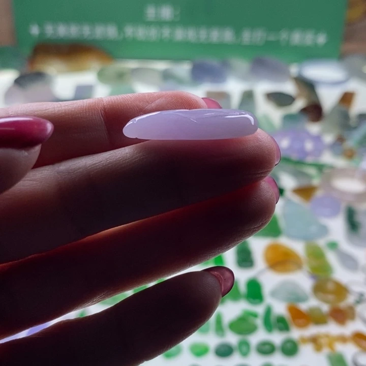 翡翠未镶嵌挂件天然翡翠