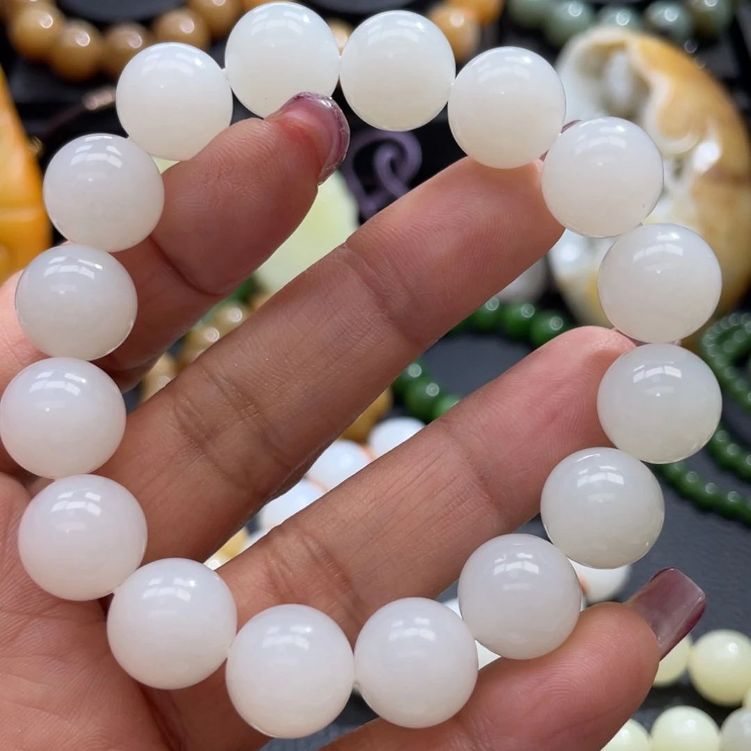 和田玉手串未镶嵌