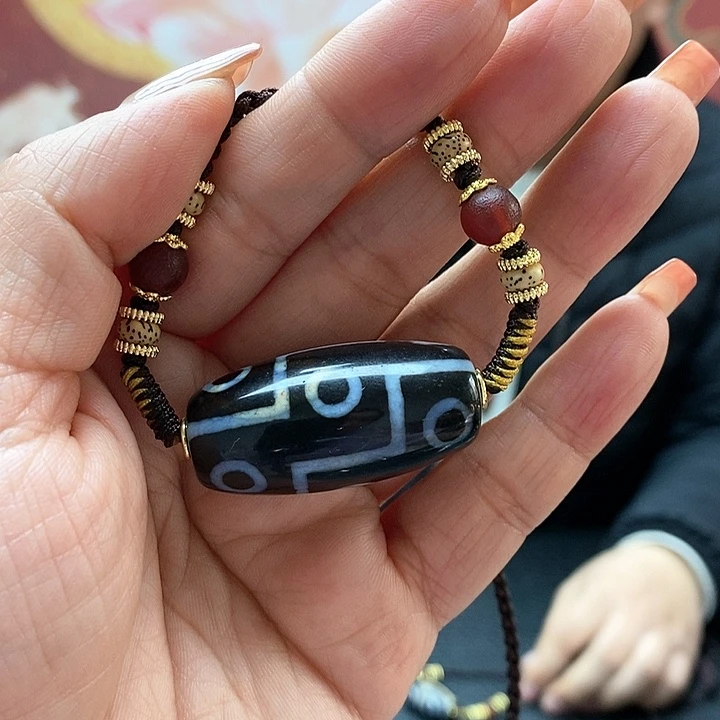 玛瑙/玉髓颈饰合金