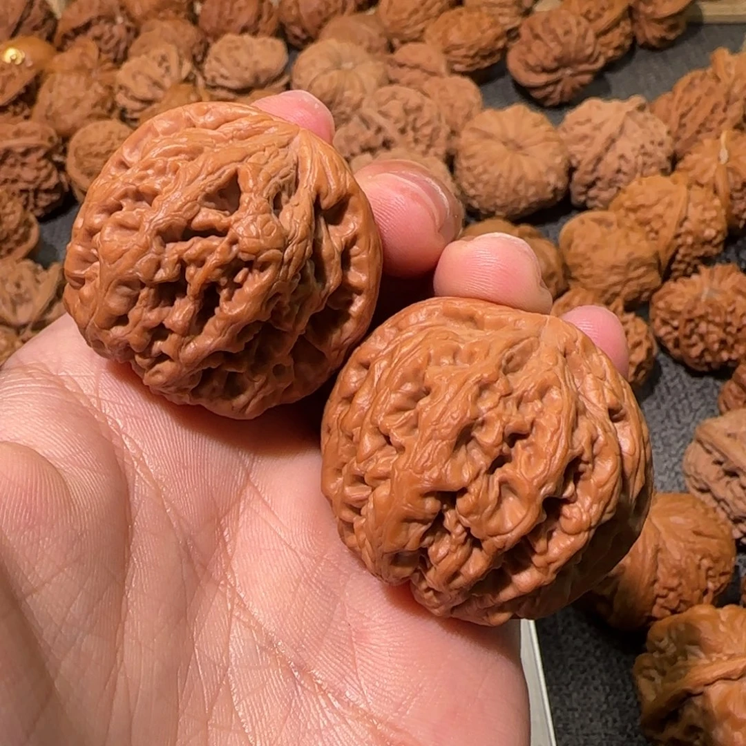 文玩核桃把件40粗筋