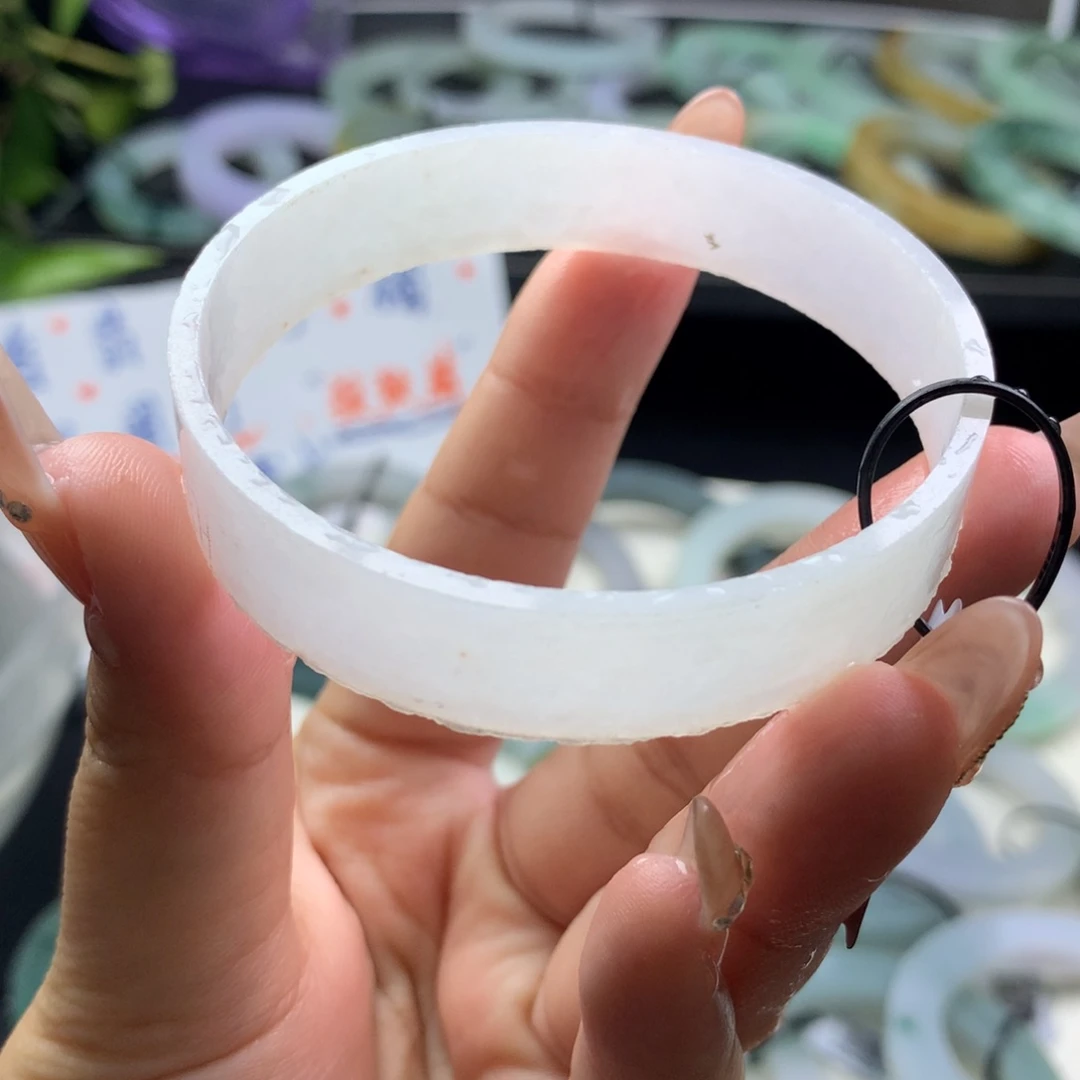 定制翡翠叮当镯未镶嵌56/57