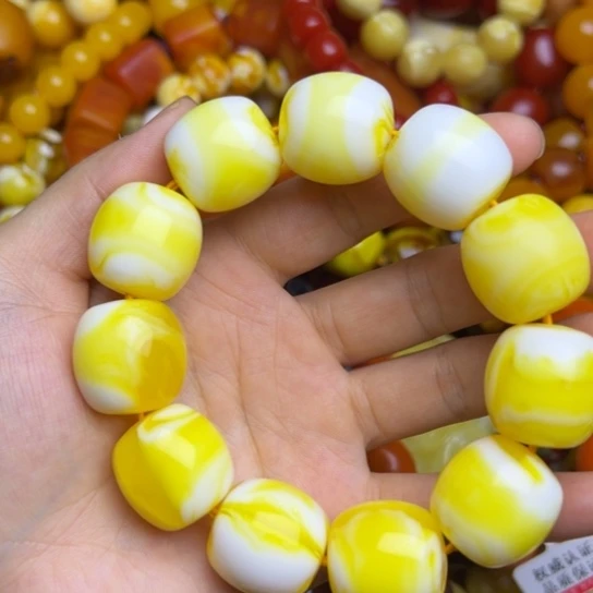 琥珀未镶嵌手链蜜蜡
