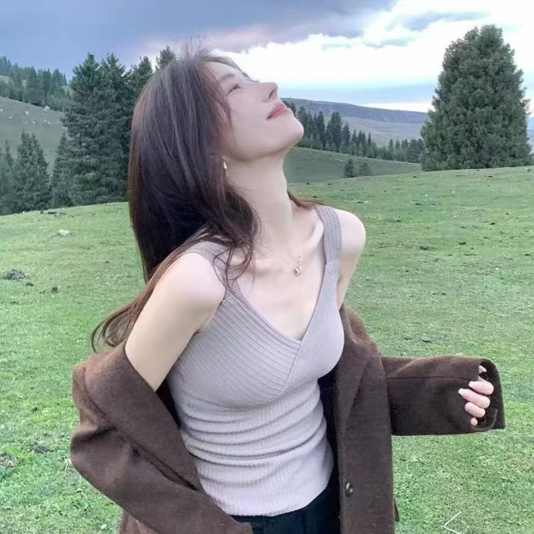 第二件8折   秋冬打底德绒保暖内衣带胸垫舒适保暖