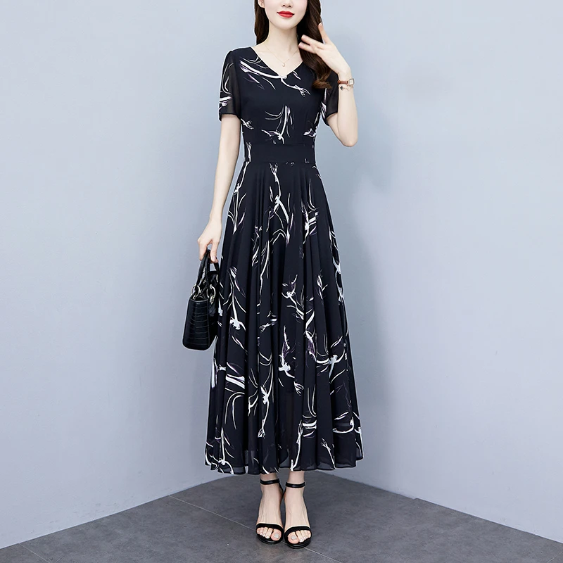 高档碎花真丝连衣裙女款爆款2025新款长款修身洋气质大摆长裙子夏