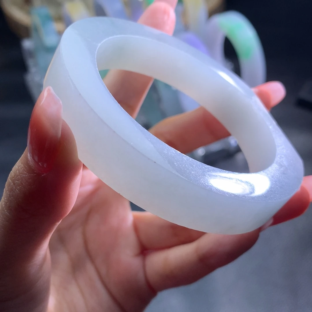 未镶嵌翡翠定制翡翠
