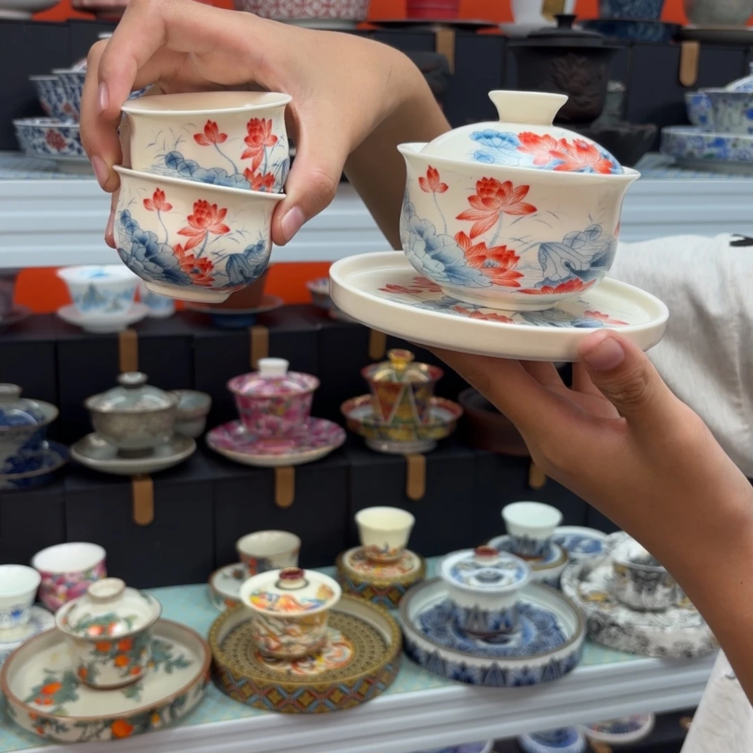 茶具是指由两件商品组合