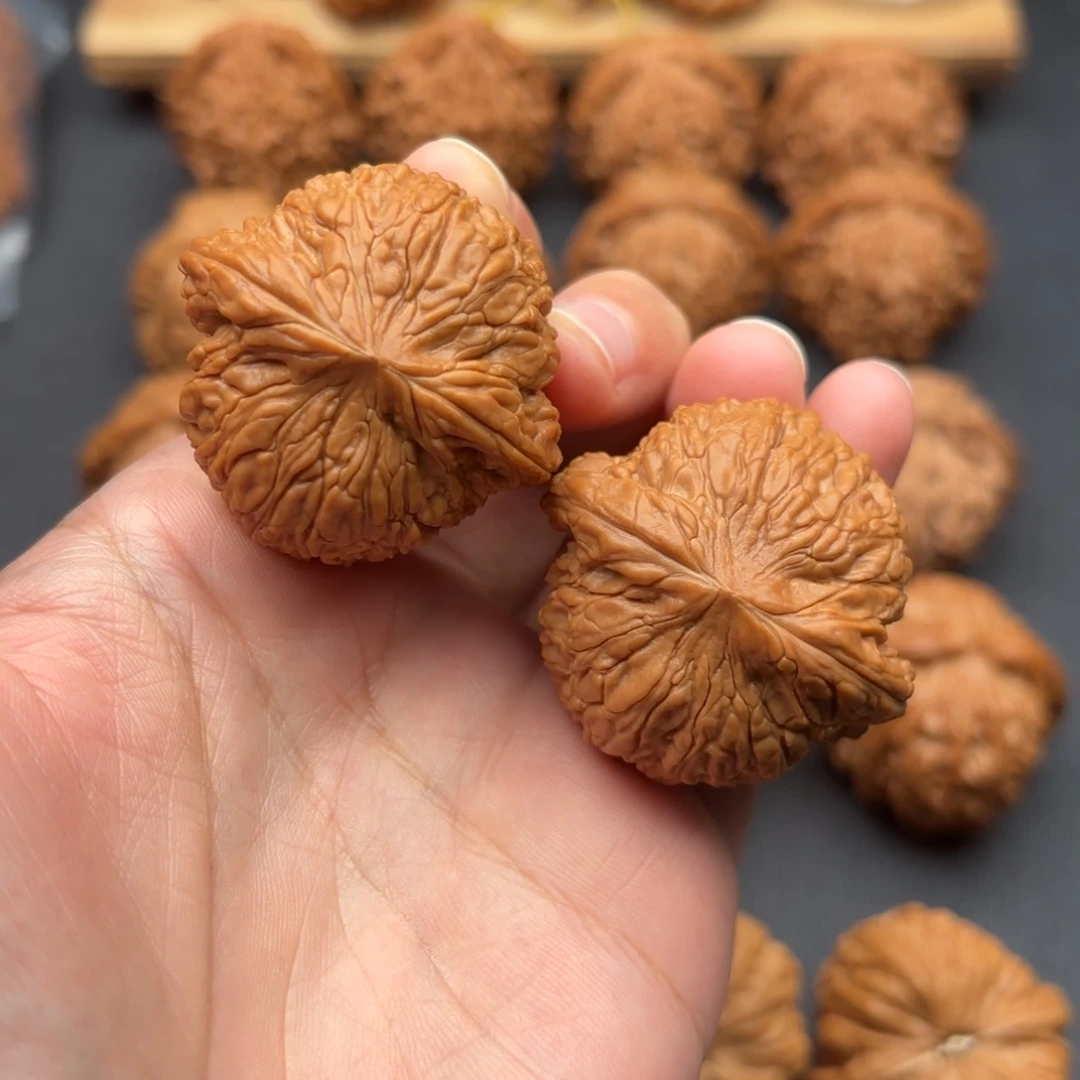 文玩核桃把件泥鳅背40