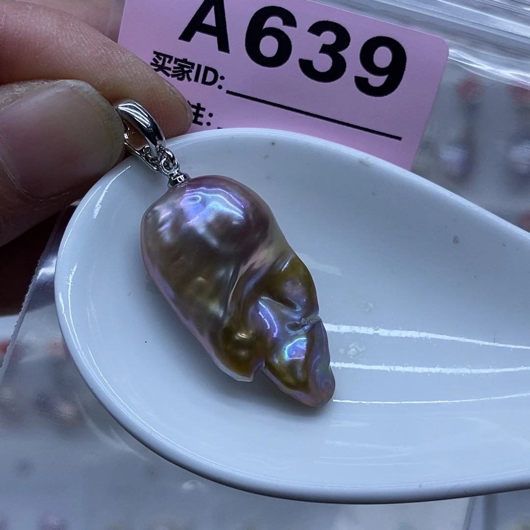 未镶嵌淡水珍珠颈饰