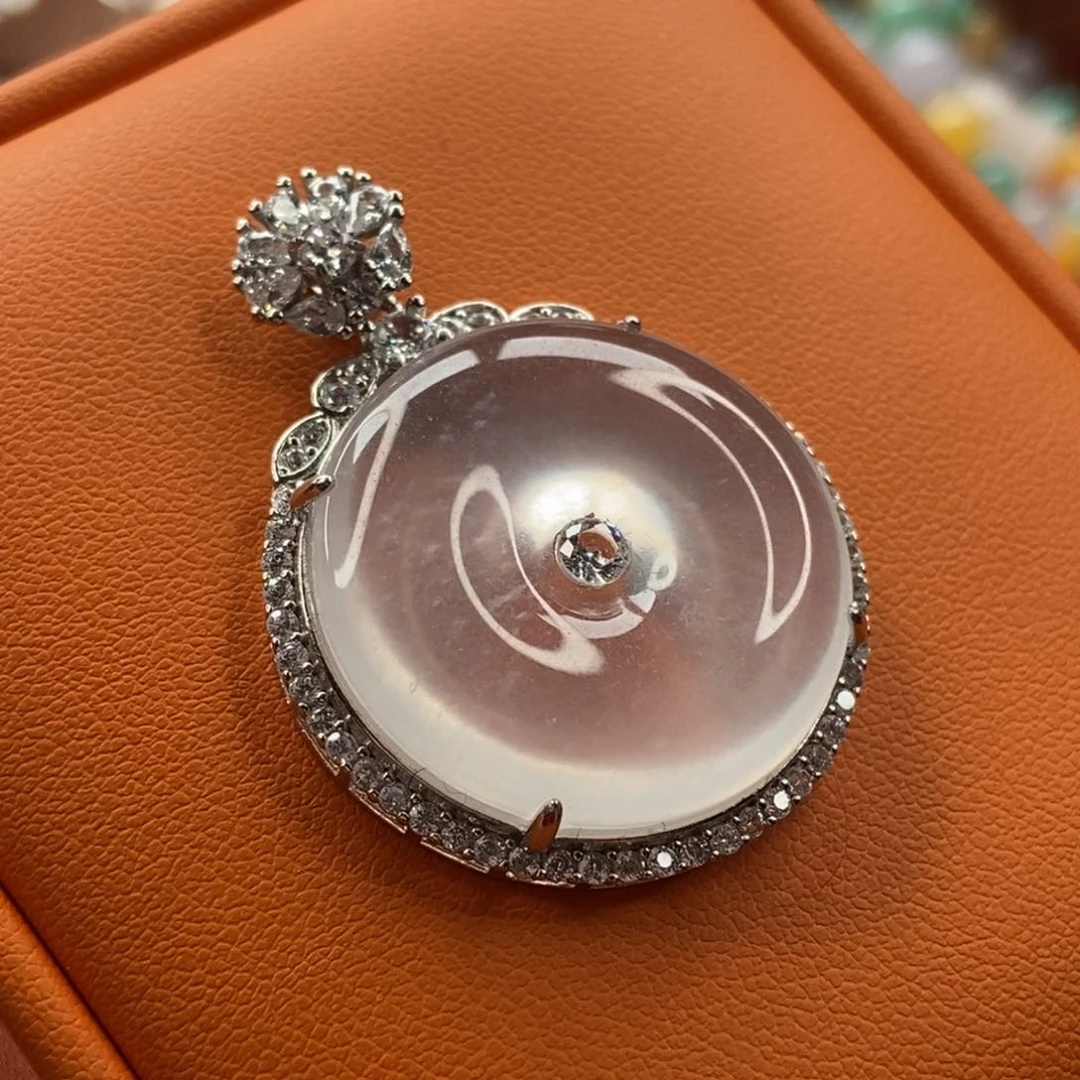 石英质玉颈饰银S925镶嵌