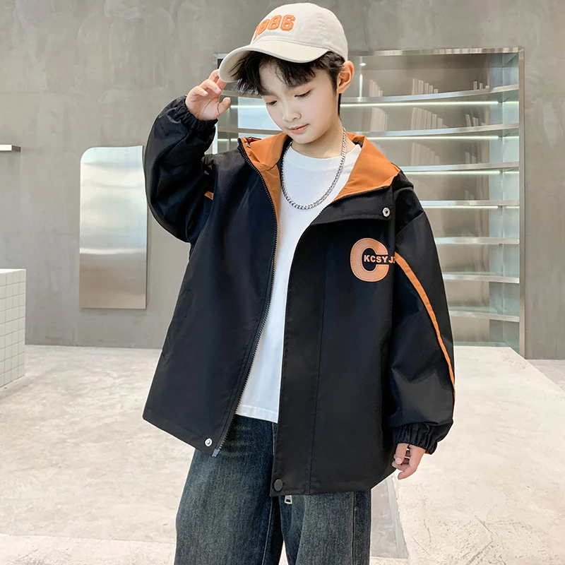 男童外套春秋款风衣6-12岁中大童春装上衣洋气儿童男孩休闲帅气潮