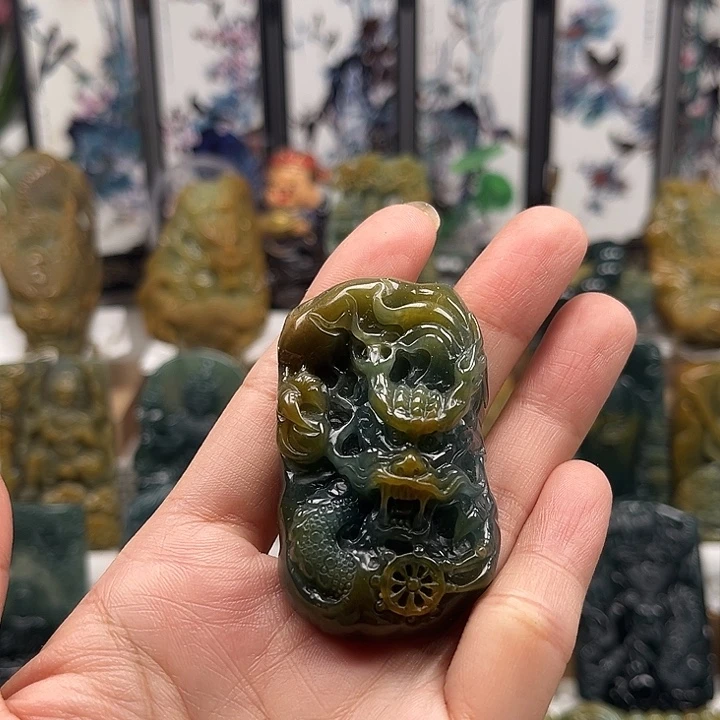 颈饰未镶嵌翡翠天然翡翠a货龙