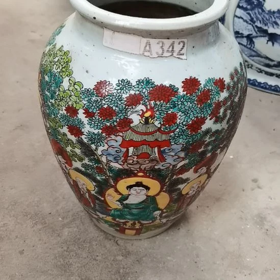 瓷片玩玩具枪毙吧热热的