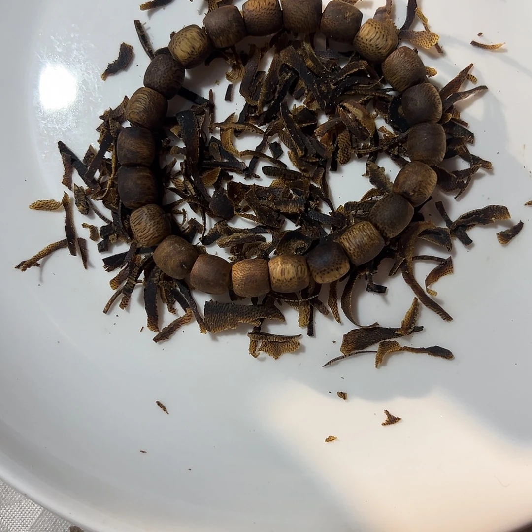 沉香沉香碎屑乌身圆叶古珠单圈卡0.9多样性发一