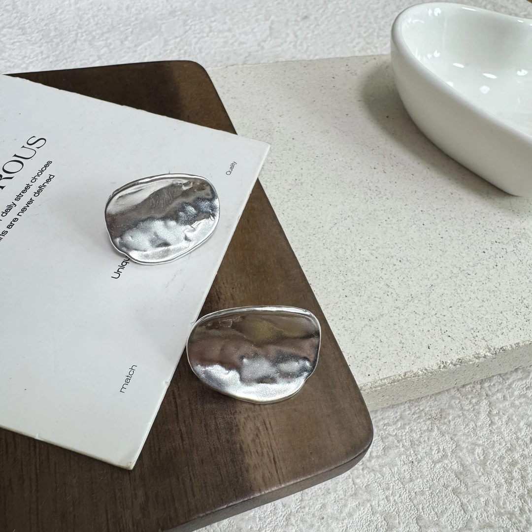 925银耳饰 手工感不规则圆片耳钉极简高级-薯片耳钉0552