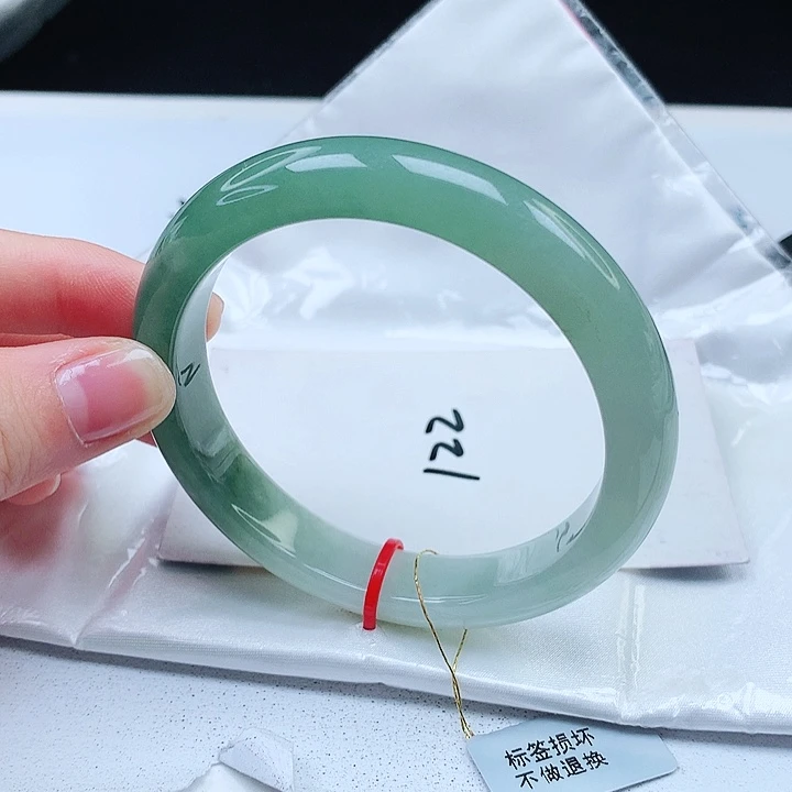 翡翠手镯未镶嵌缅甸天然a货手镯57+