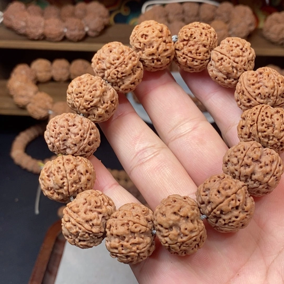 格***桑金刚菩提手串22尺古龙梅花