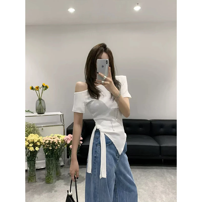 Moses Queen/魔西女王绑带修身拼接短袖T恤小众开叉复古ins显瘦