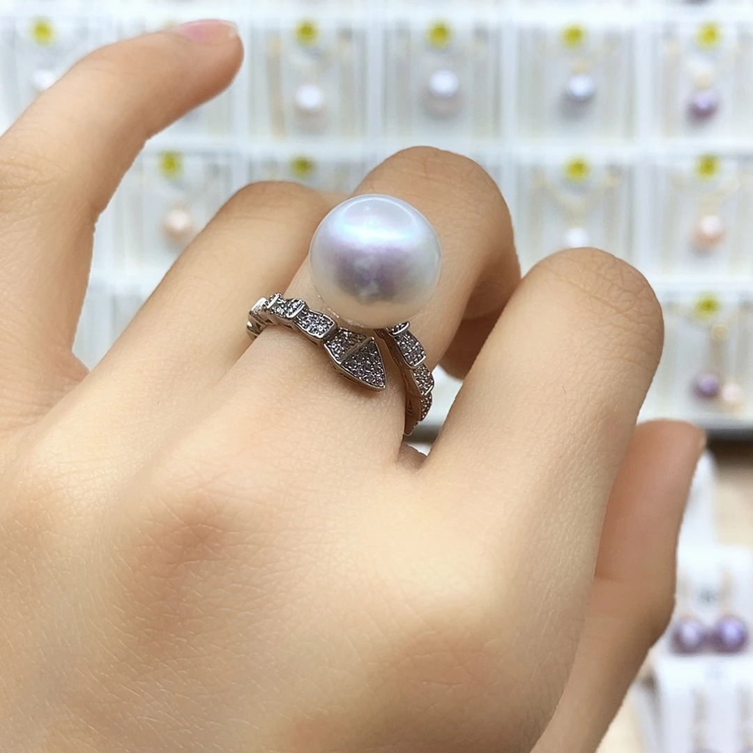 淡水珍珠颈饰合金