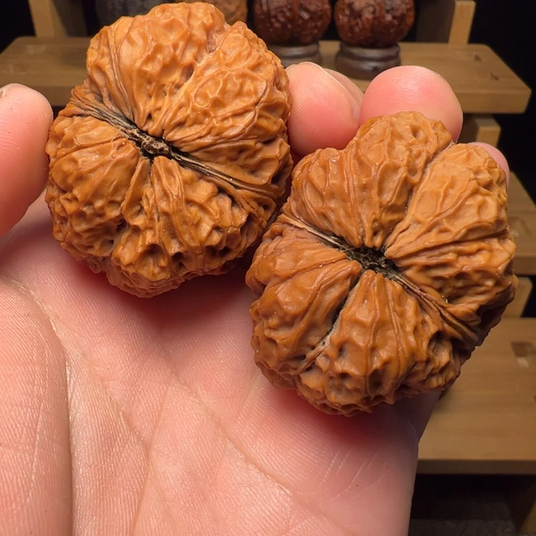 吊坠文玩核桃天山古蟾45mm