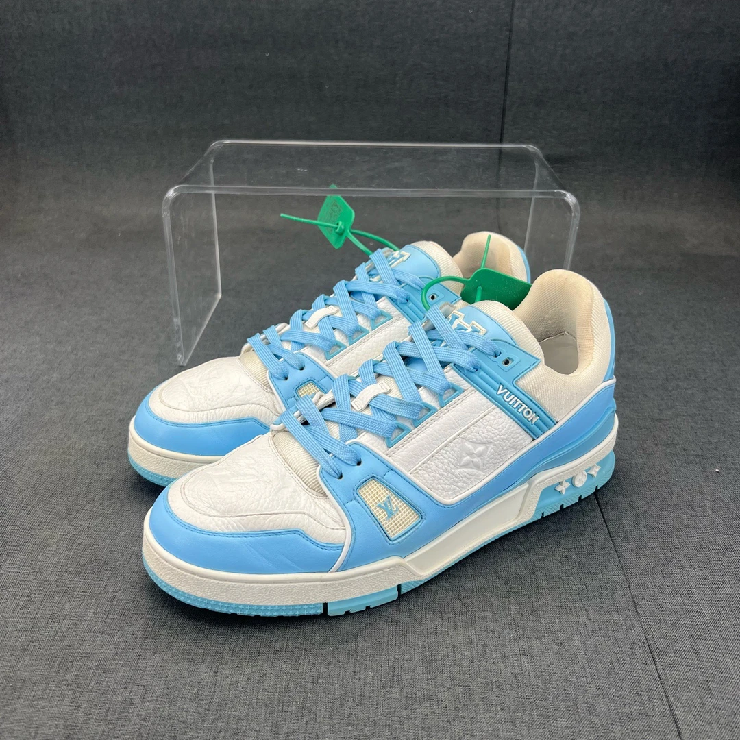 95新 LouisVuitton/路易威登 42码trainer天空蓝二手鞋CH20951