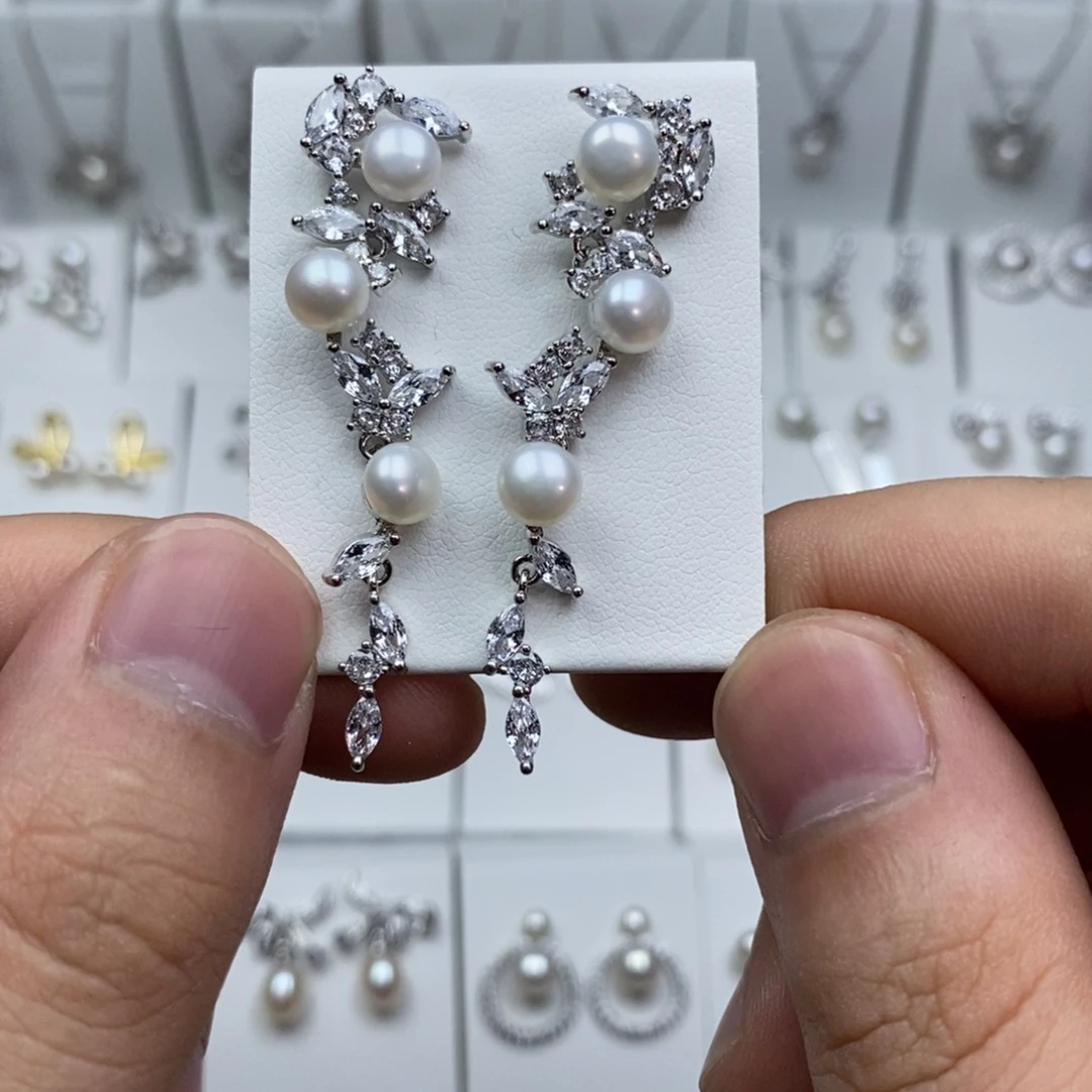 淡水珍珠未镶嵌耳饰