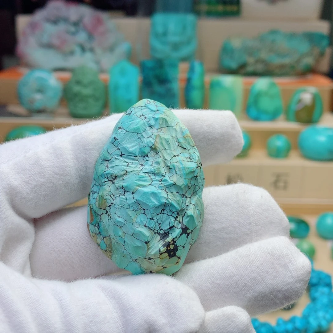 绿松石颈饰未镶嵌