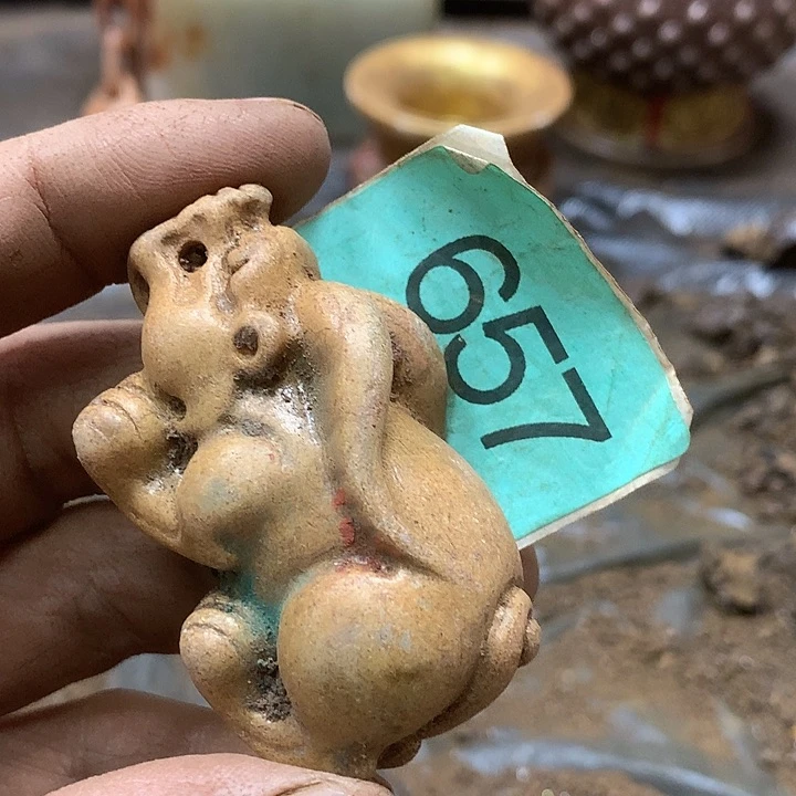 未镶嵌和田玉挂件