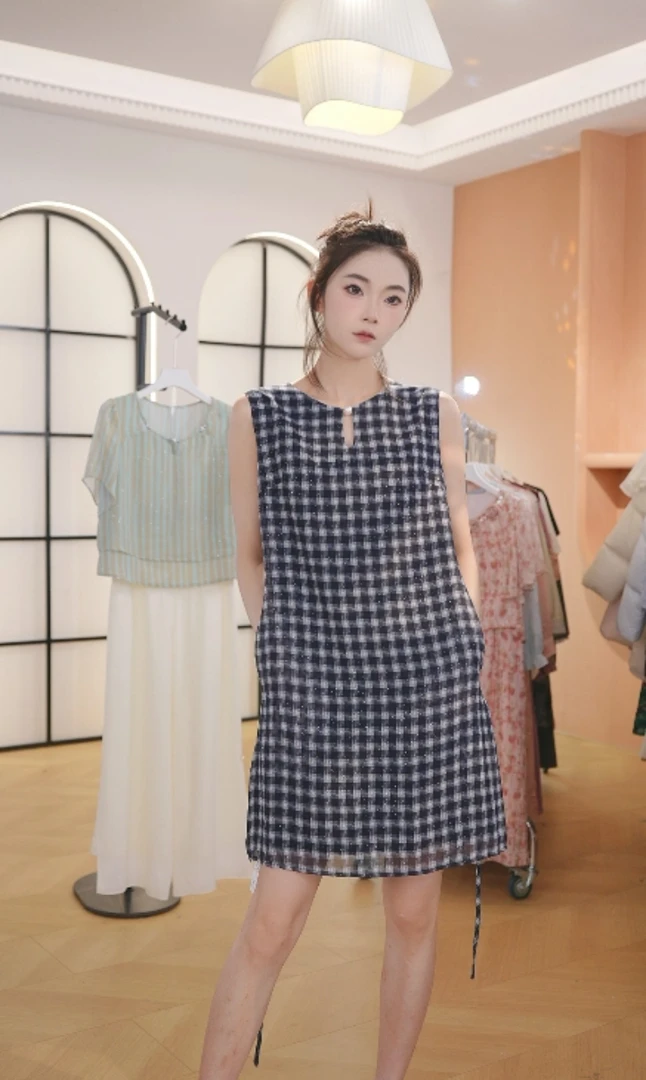 F2998圆领时尚设计感短袖连衣裙夏季新款小众宽松格子显瘦