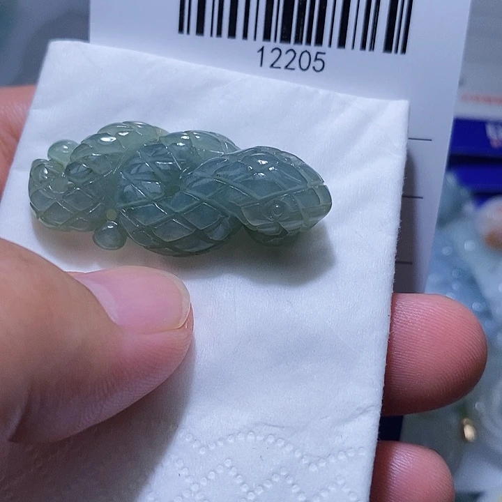 翡翠未镶嵌颈饰天光墟翡翠市场现金代购