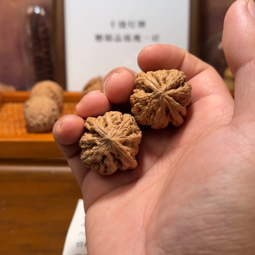 吊坠文玩核桃大粗筋Q5736