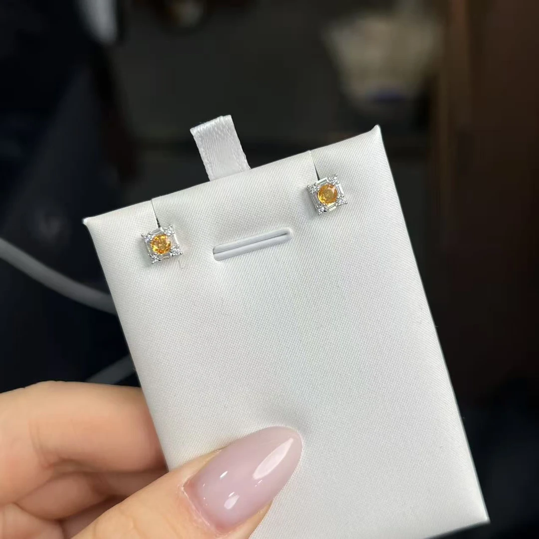 【小宝珠宝】23 T17125-S925银镶嵌黄蓝宝耳钉-3mm