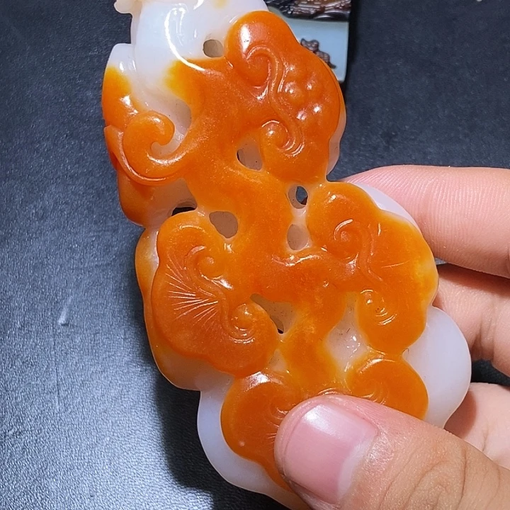 和田玉未镶嵌颈饰CC