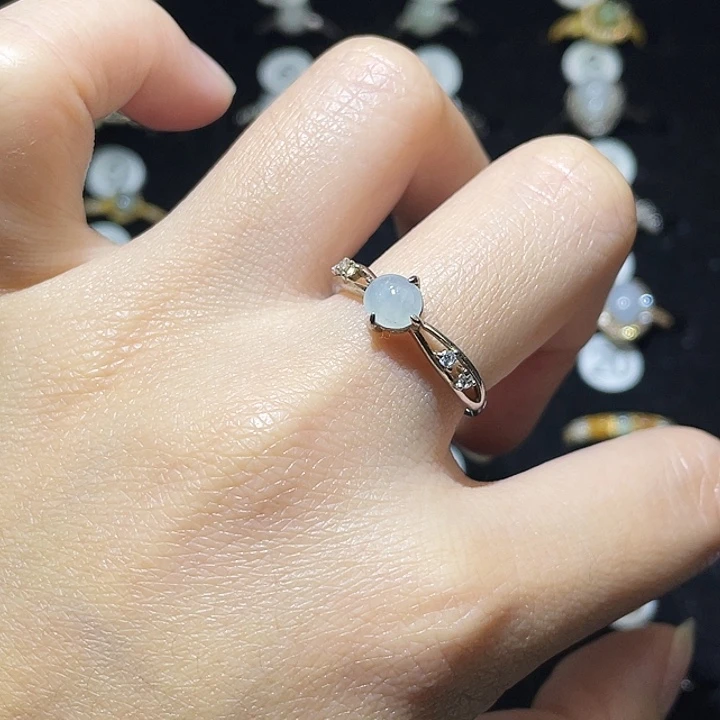 翡翠未镶嵌戒指戒指