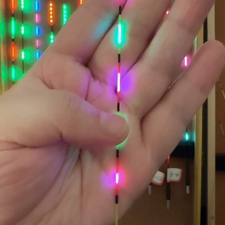 叮***茅草316.5目短长15变色