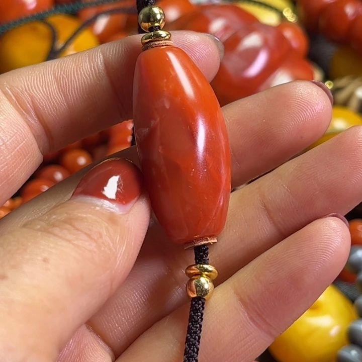 颈饰琉璃茂*琉璃………..