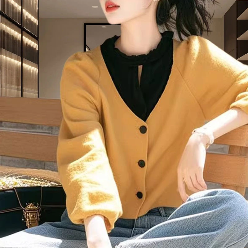 网红洋气炸街假两件针织衫女爆款2025春秋新款千金清冷感贵系衣服