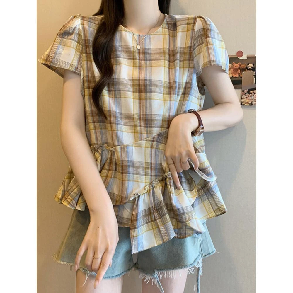 法式荷叶边格子短袖衬衫女夏大码胖mm减龄百搭不规则洋气小衫上衣