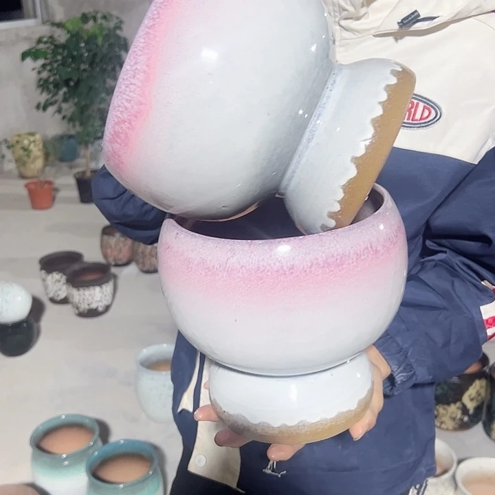 高度19厘米口19厘米