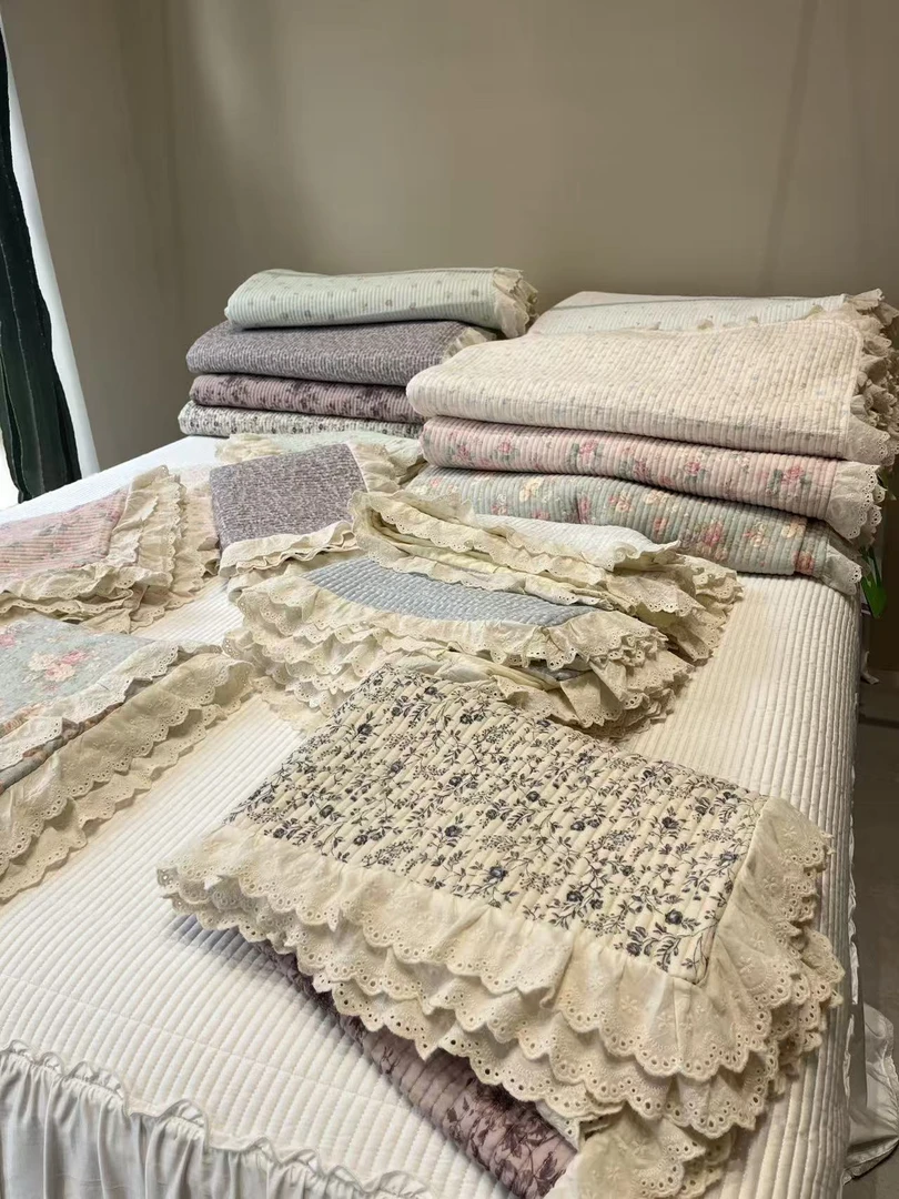 床上用品  纯棉夹棉床盖 A号编码 根据主播节奏介绍下单!!!