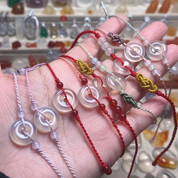 玛瑙/玉髓未镶嵌颈饰多样性发货 拍一发一 福利不退换哦