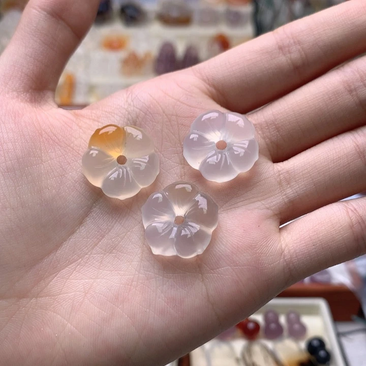 玛瑙/玉髓未镶嵌玛瑙五瓣花