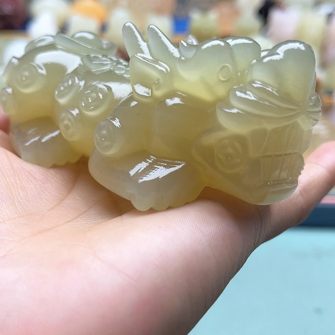仰***煌新疆昆仑山脉山料