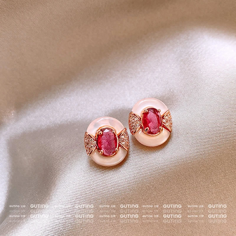 铜合金合成锆石耳饰 19529玫红色耳钉女新年首饰精致百搭耳环