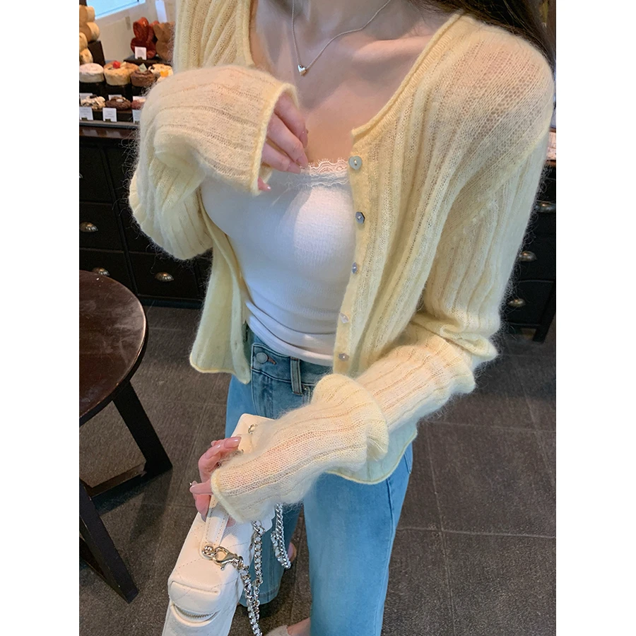 张贝贝 南风知意 马海毛 cleanfit粗坑条针织开衫