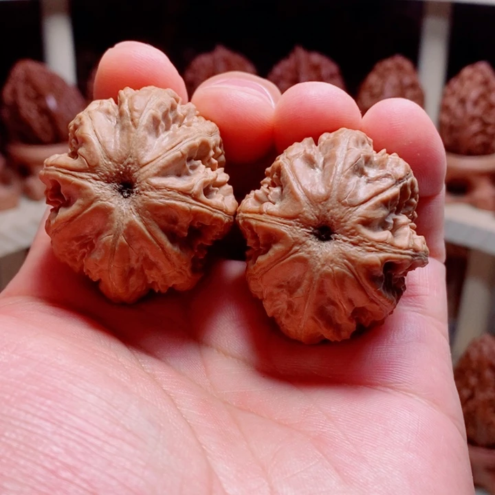 你***饼把件文玩核桃八棱灯笼